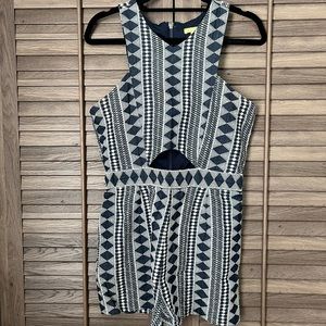 Gianni Bini Blue Sleeveless Romper w/ White Embroidery